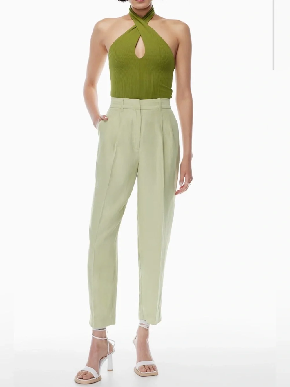 Aritzia Women’s Carrot Linen Pant Pastel Sage Green Size 0